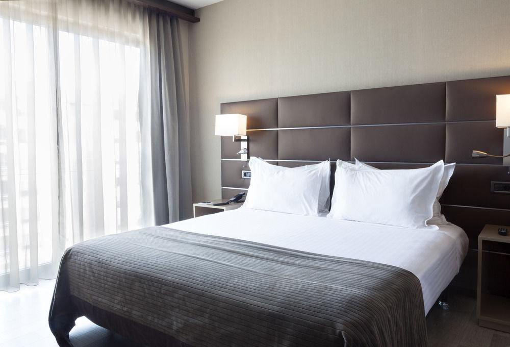 Ac Hotel Ciutat De Palma By Marriott Экстерьер фото